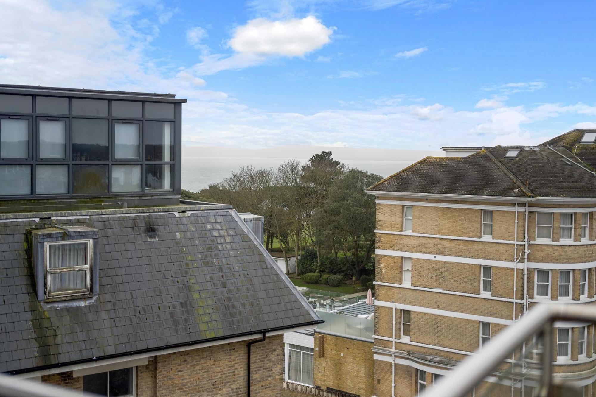 Apartamento Westcliff Penthouse With Sea Views And Balcony Bournemouth Exterior foto