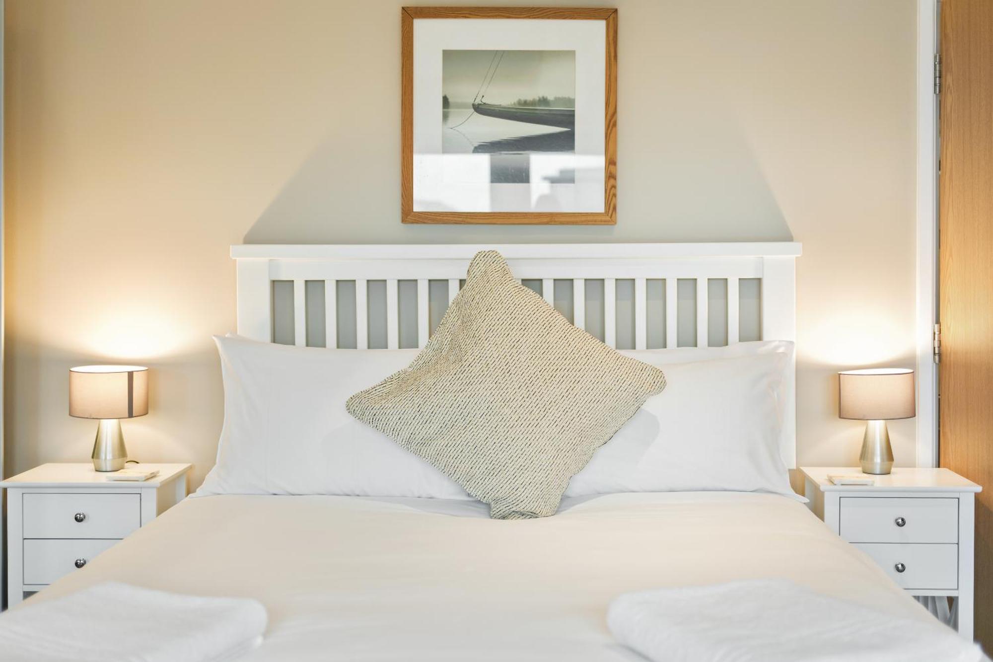 Apartamento Westcliff Penthouse With Sea Views And Balcony Bournemouth Exterior foto